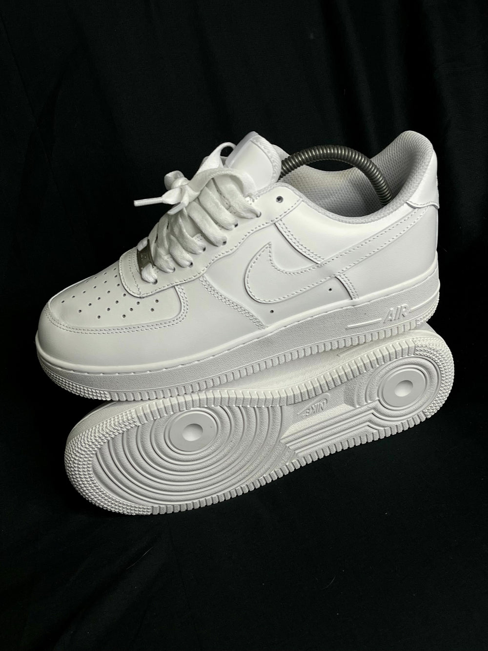 Nike Air Force 1 07’ Triple White