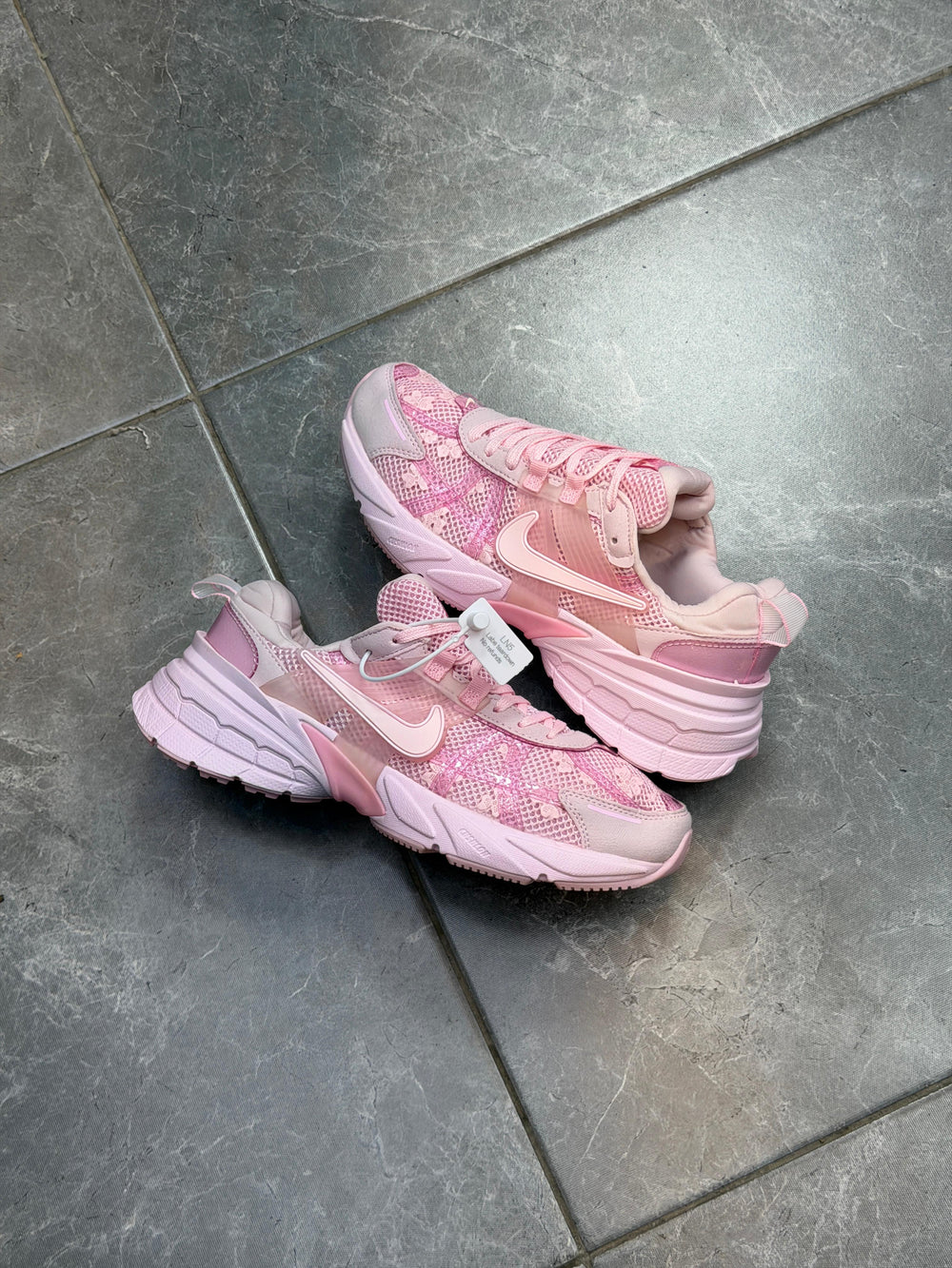 Nike Vomero 5 rosados