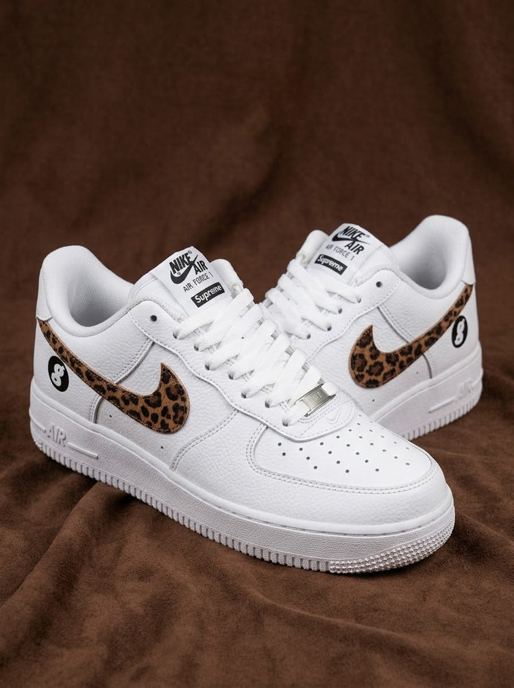 Nike Air Force 1 Low x Supreme Blanco con Swoosh Leopard