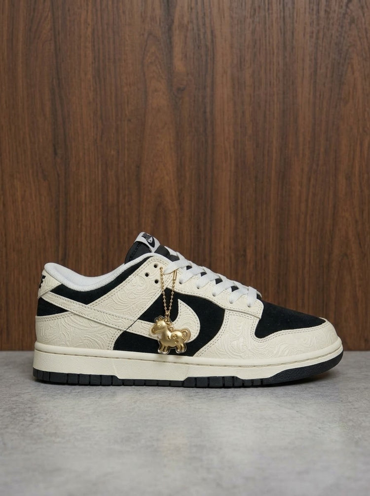 Nike Dunk Low Crema/Negro