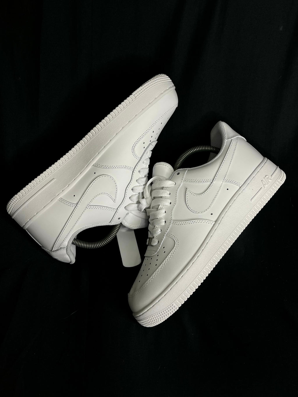 Nike Air Force 1 07’ Triple White