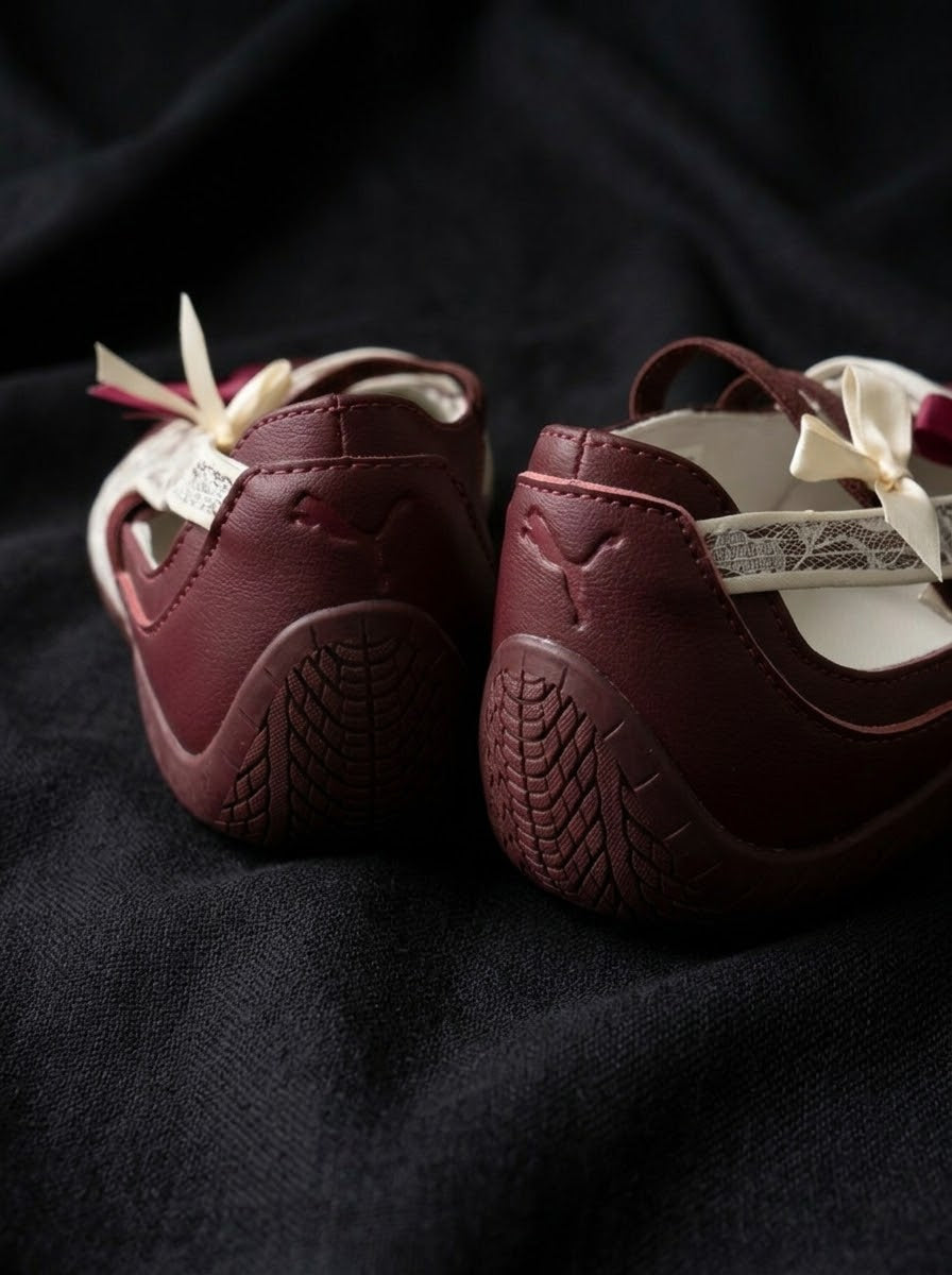 Puma Mary Jane / Ballerina Vinotinto con Encaje y Moños