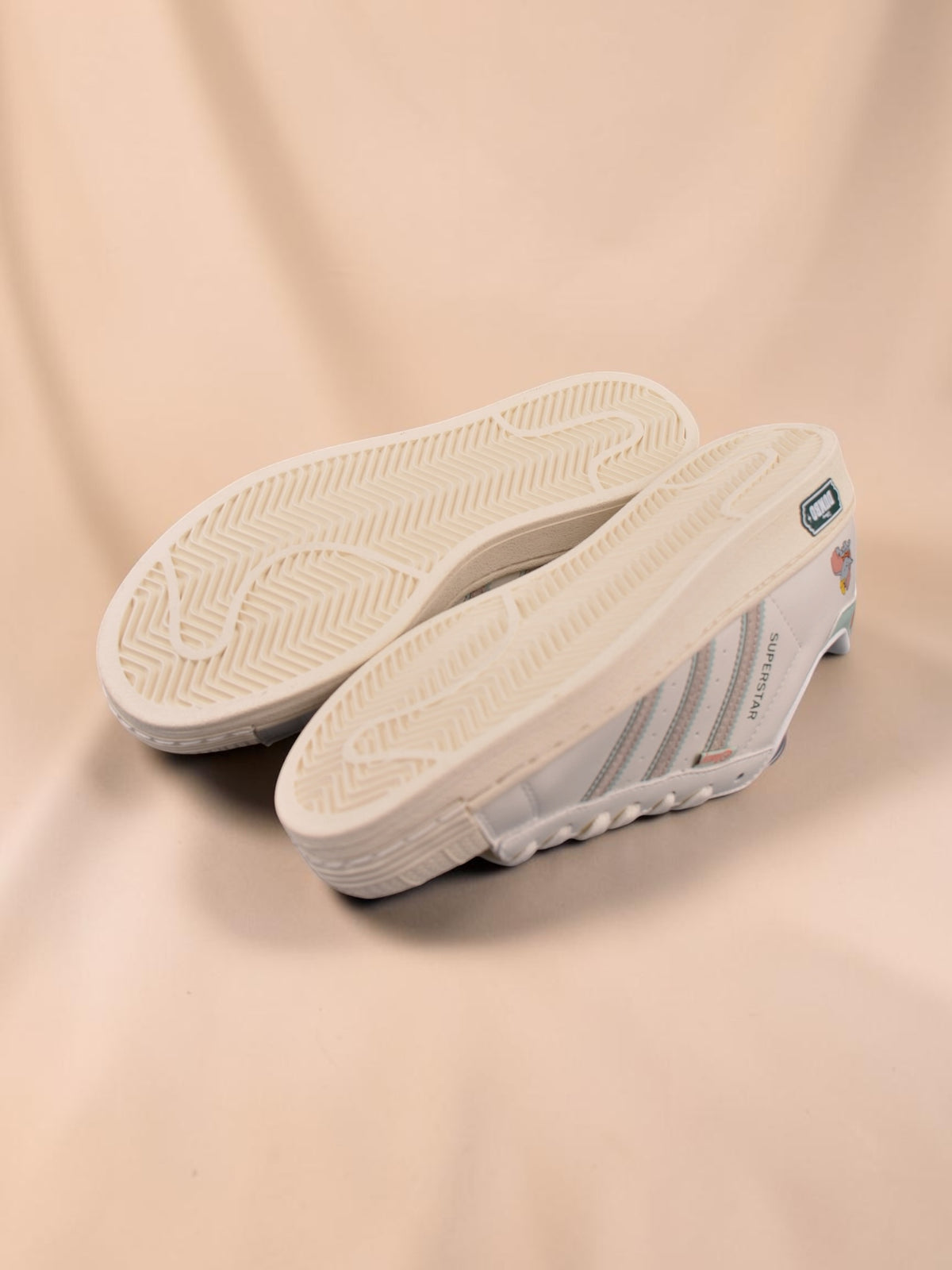 Adidas Superstar x Disney Dumbo Blanco