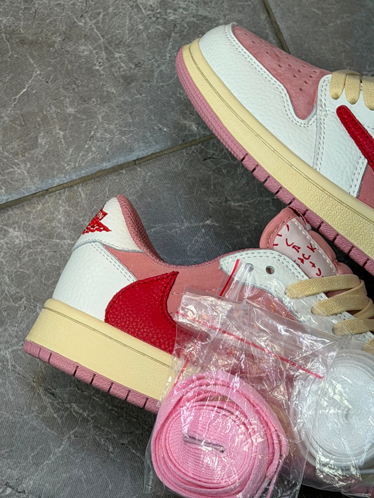 Air Jordan 1 Low x Travis Scott Pink