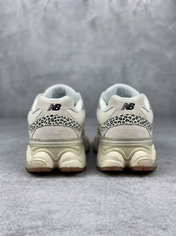 New Balance 9060 Animal Print Crema