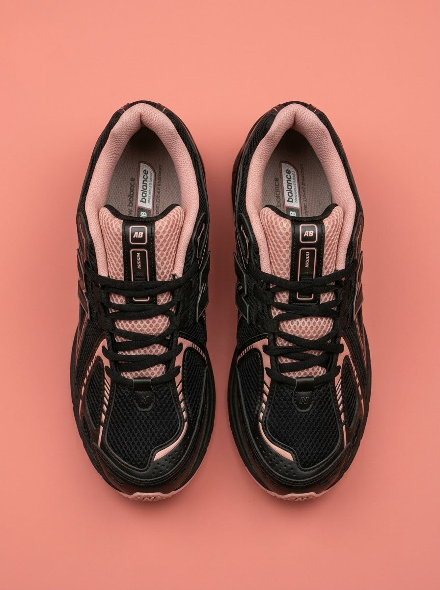 New Balance 1906R Negro/Rosa Pastel