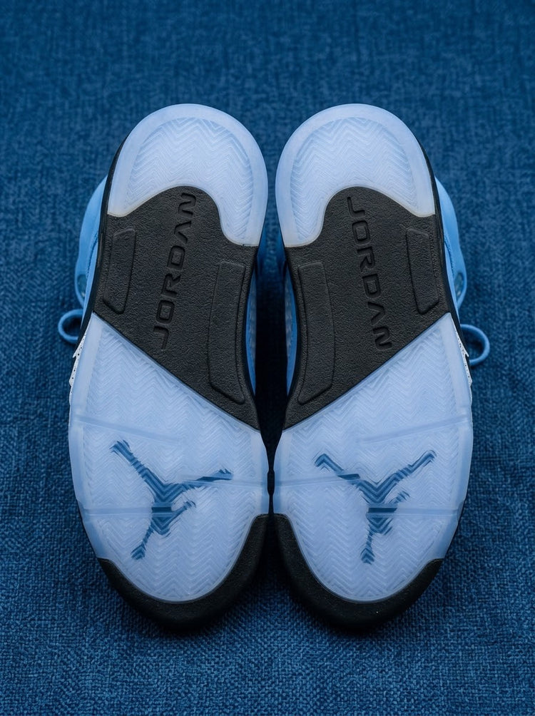 Air Jordan 5 Retro "UNC" (University Blue)