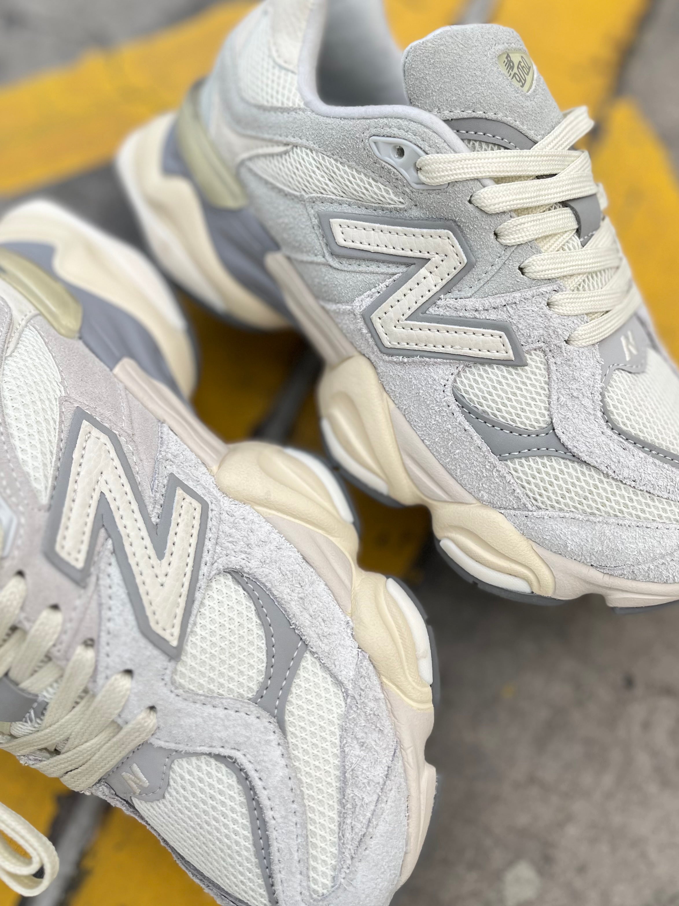 New Balance 9060