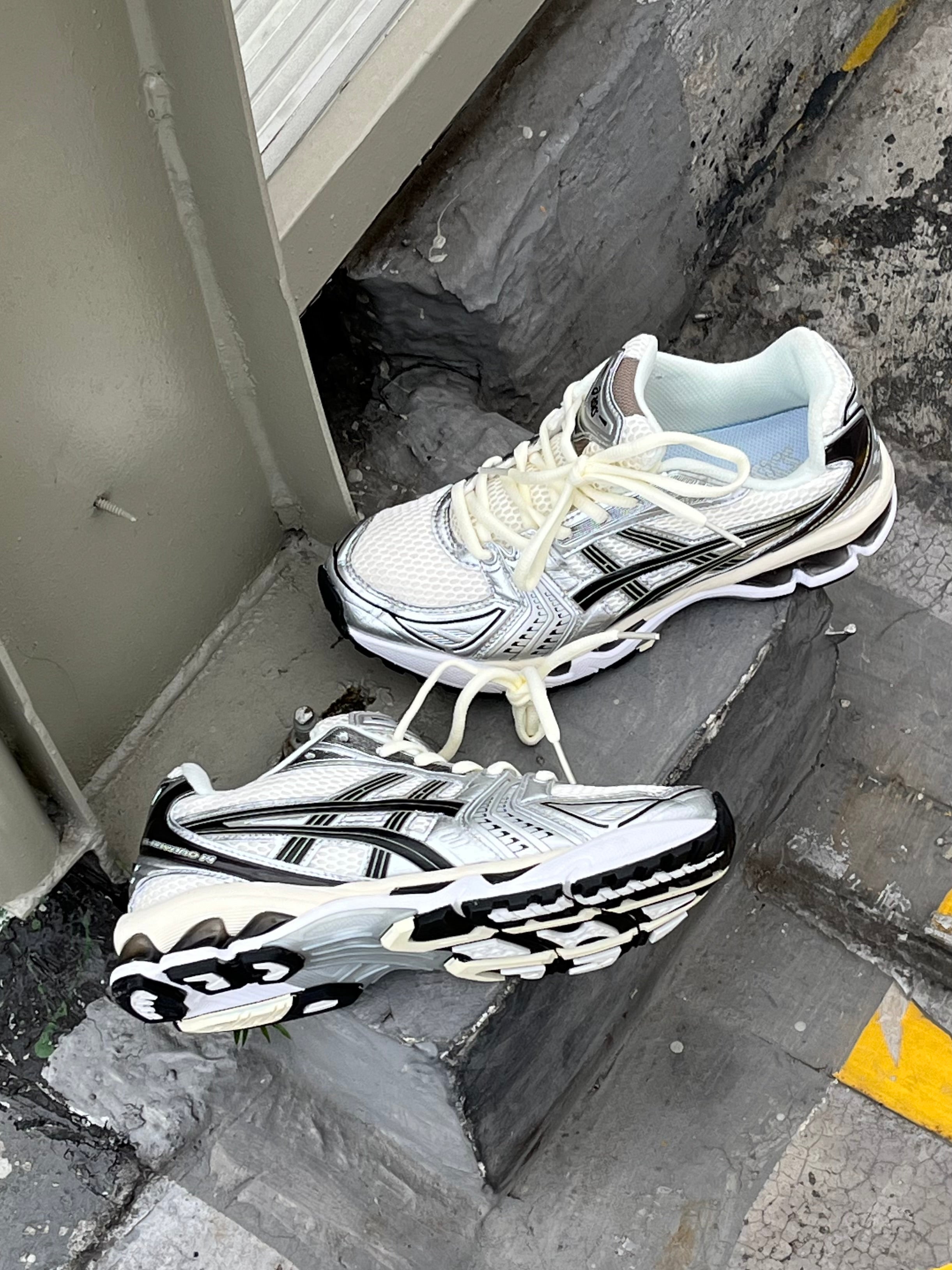 Ascis Gel Kayano 14 White Metallic Silver
