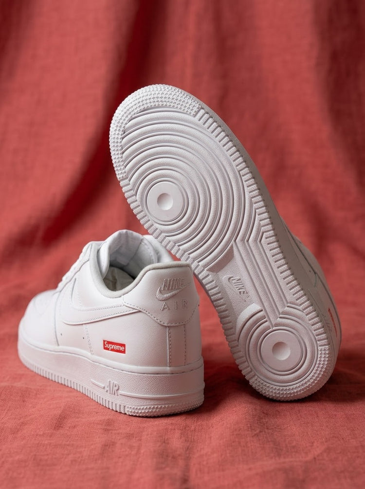 Nike Air Force 1 Low x Supreme White
