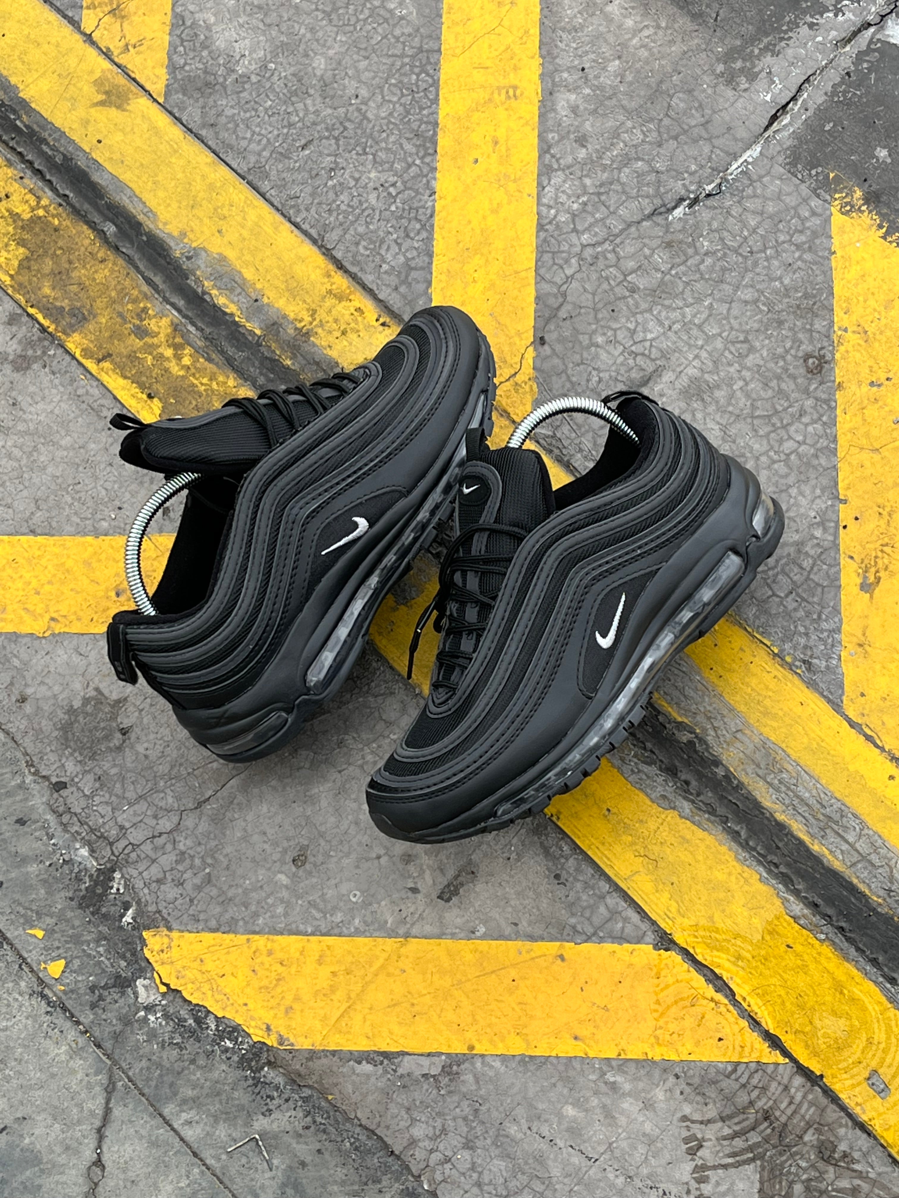 Tenis Nike Air Max 97 - Triple Black