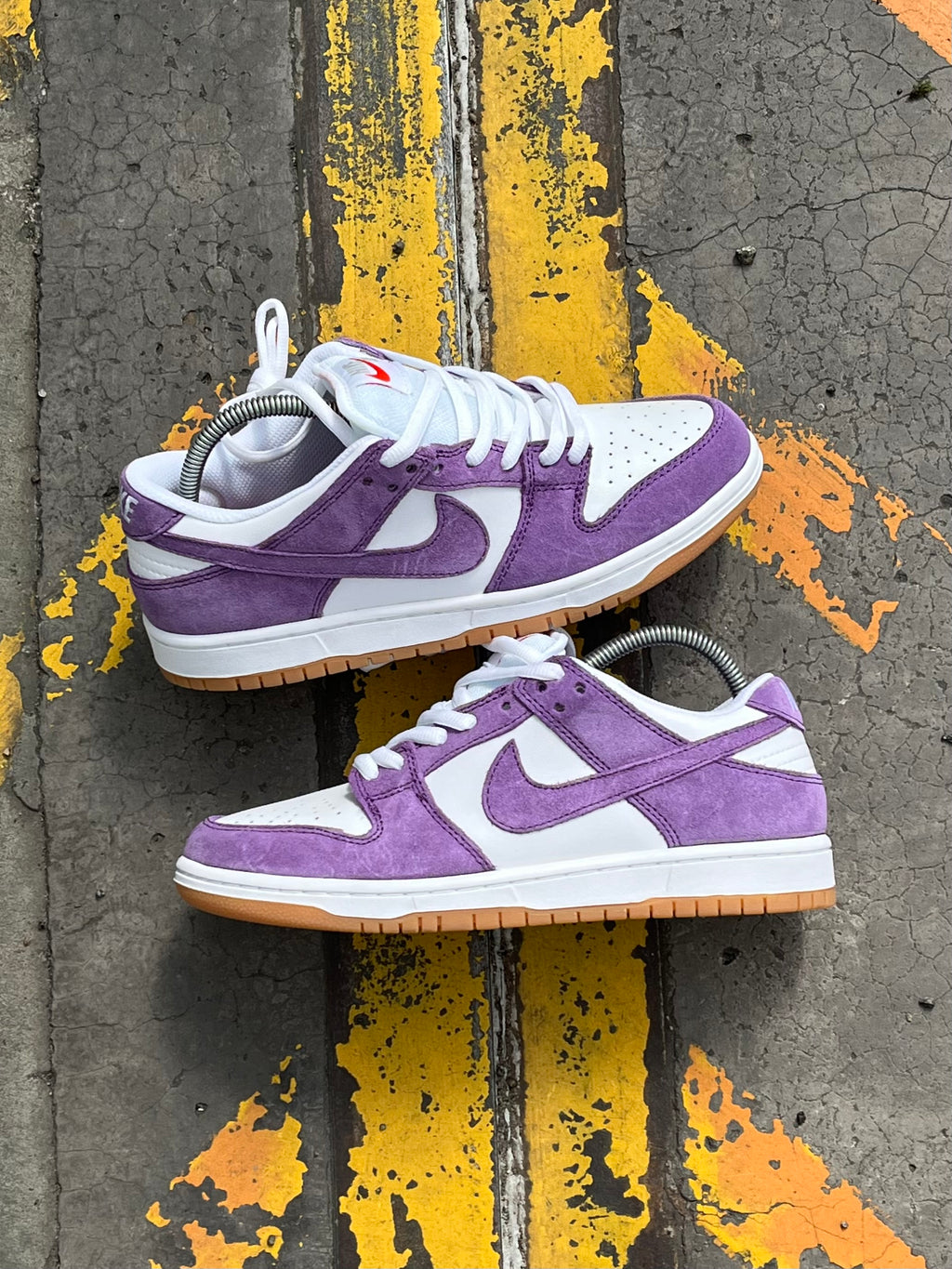 Nike SB Dunk Low Purple Suede White Gum
