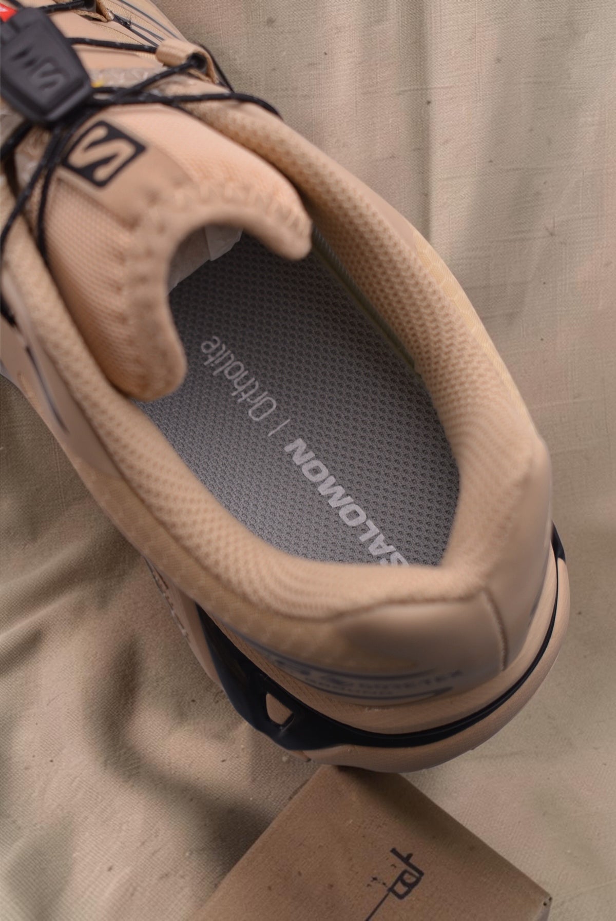 Salomon XT-6 GTX (Gore-Tex) Beige / Safari – Edición Impermeable