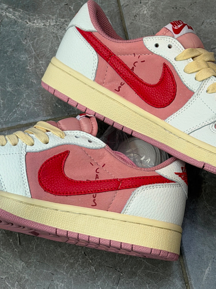 Air Jordan 1 Low x Travis Scott Pink