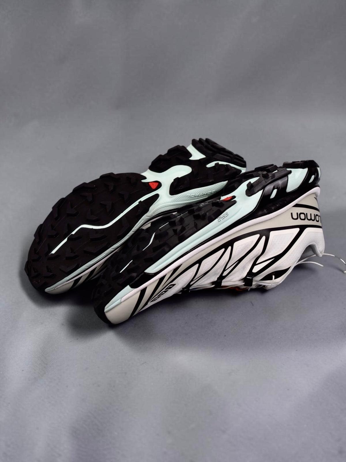 Salomon XT-6 "White Black Mint"