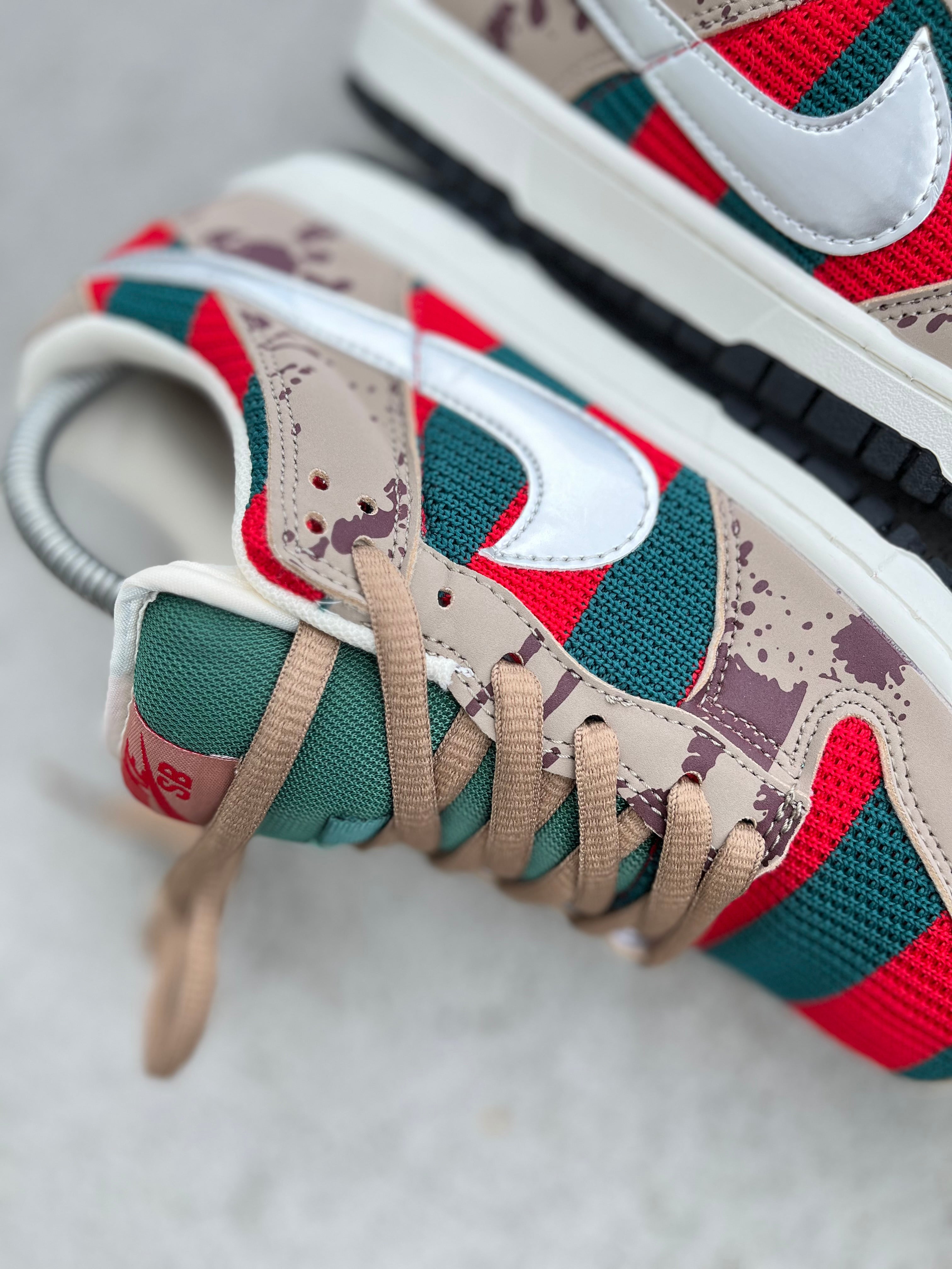 Nike SB Dunk Low Freddy Mercuri