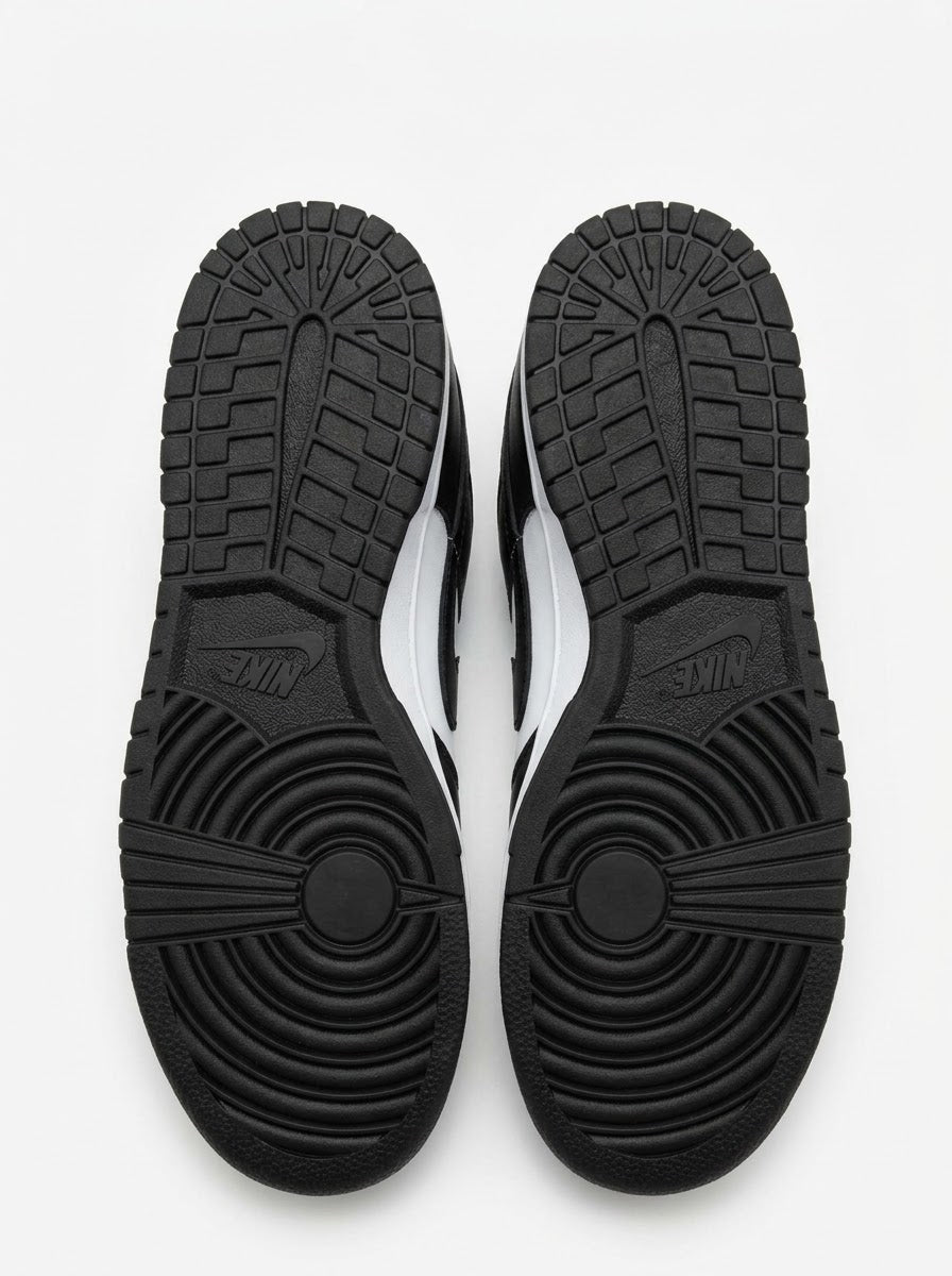 Nike Dunk Low Blanco/Negro (Panda)