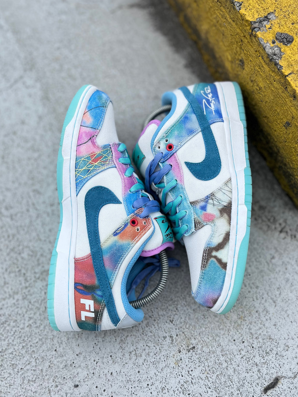 Nike SB Dunk Low Futura Laboratories
