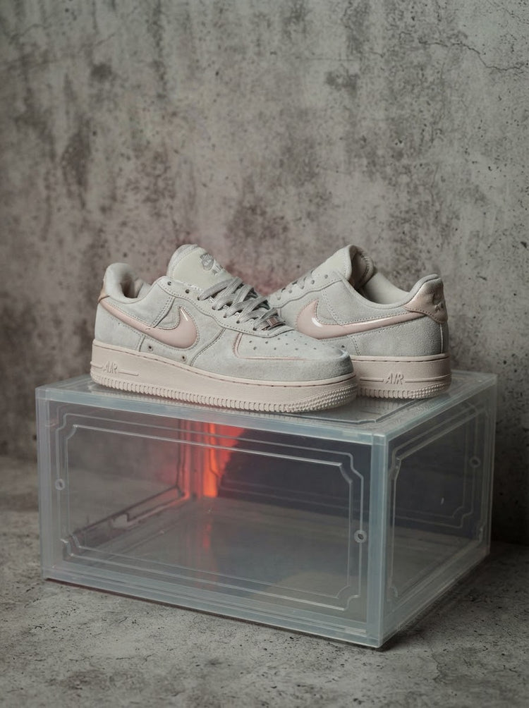 Nike Air Force 1 Low Gamuza Nude/Rosa Pastel