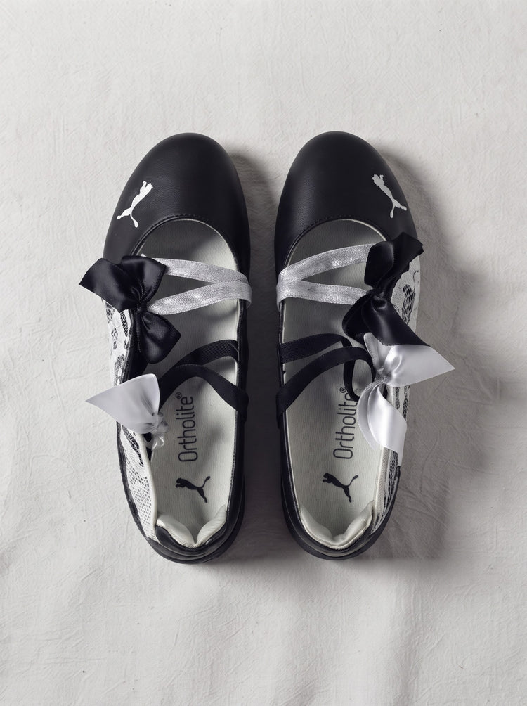 Puma Mary Jane / Ballerina Negro con Encaje Blanco y Moños