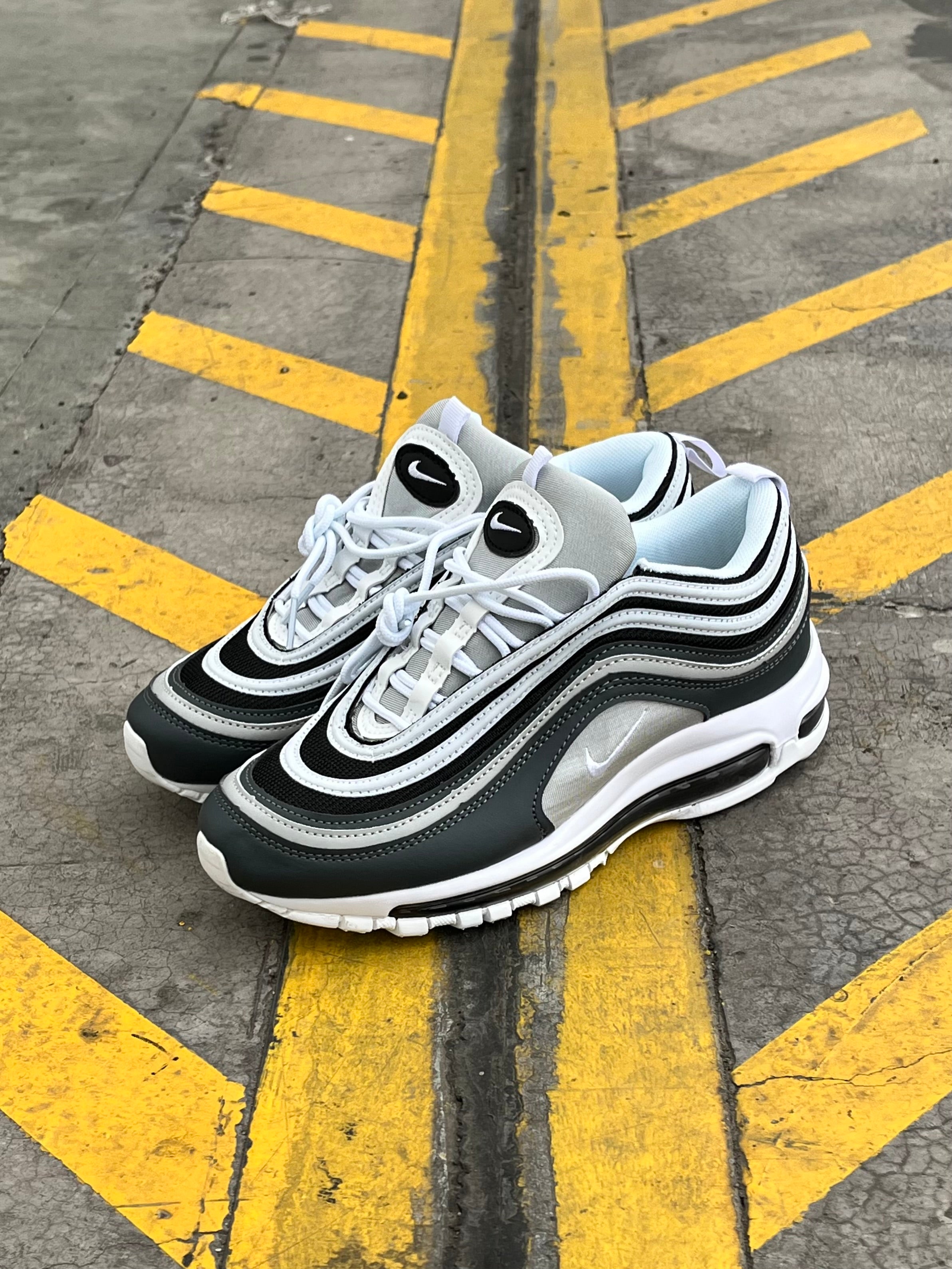 Nike Air Max 97