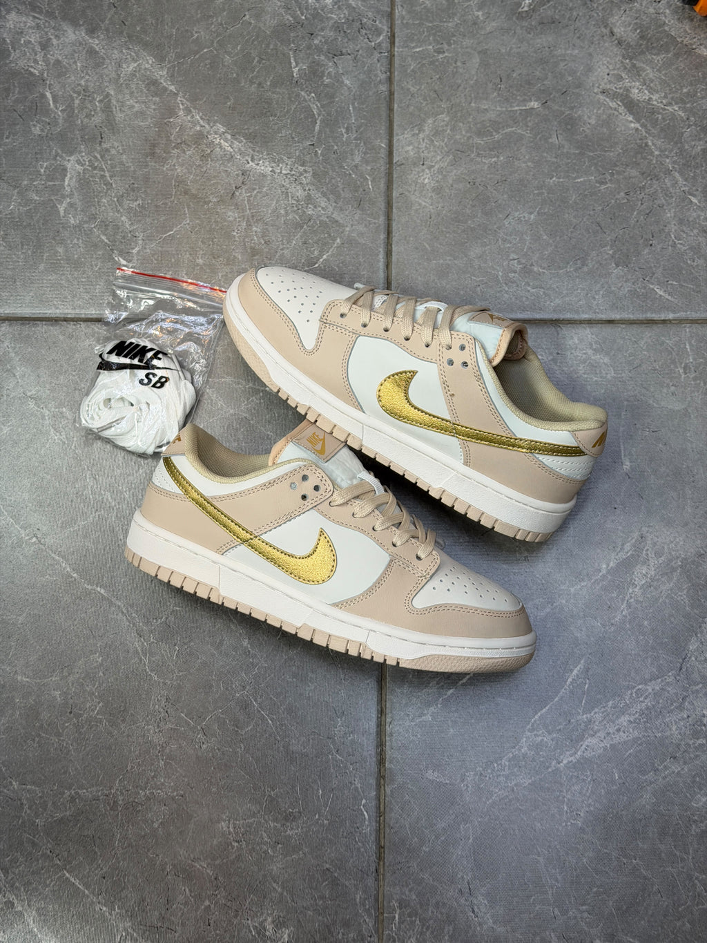 Nike Dunk Low Phantom Metallic Gold