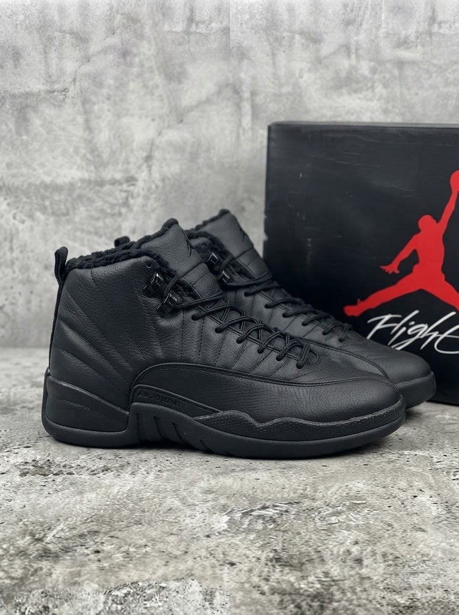 Air Jordan 12 Retro "Triple Black"