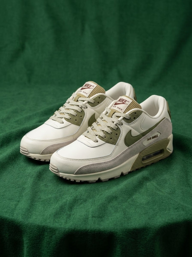 Nike Air Max 90 Blanco Hueso, Verde Olivo y Gris – Edición Earth Tones