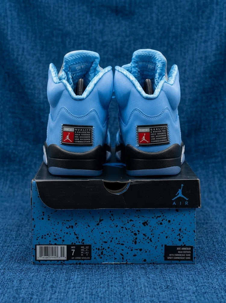 Air Jordan 5 Retro "UNC" (University Blue)