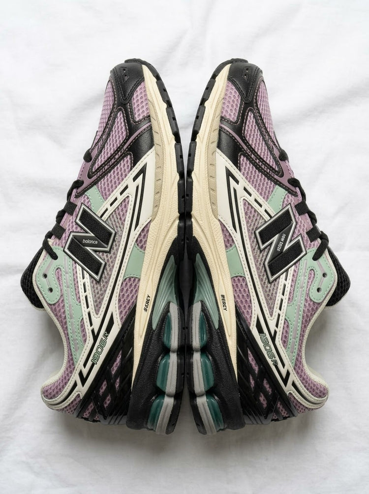 New Balance 1906R