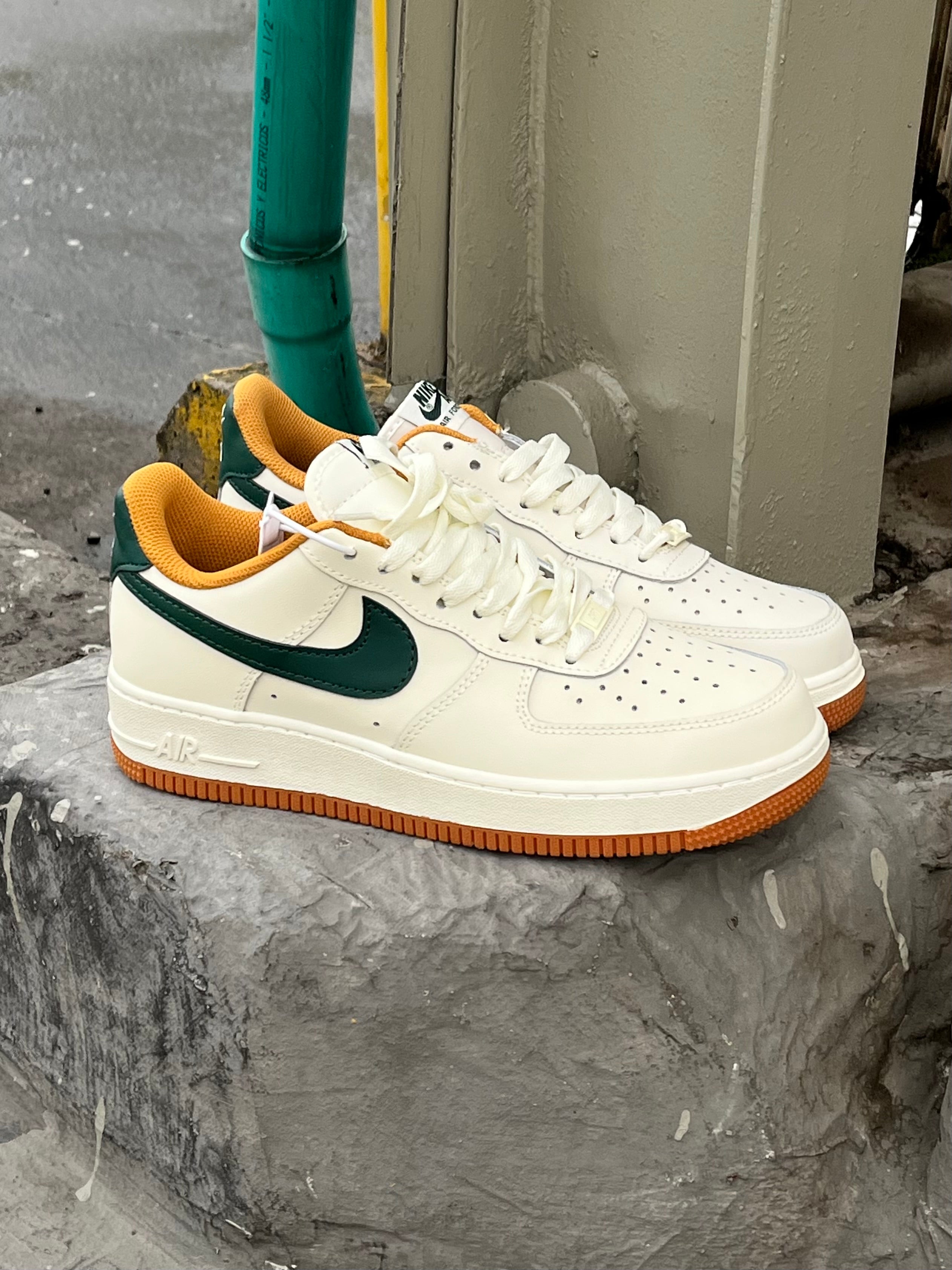 Nike Air Force 1 07’